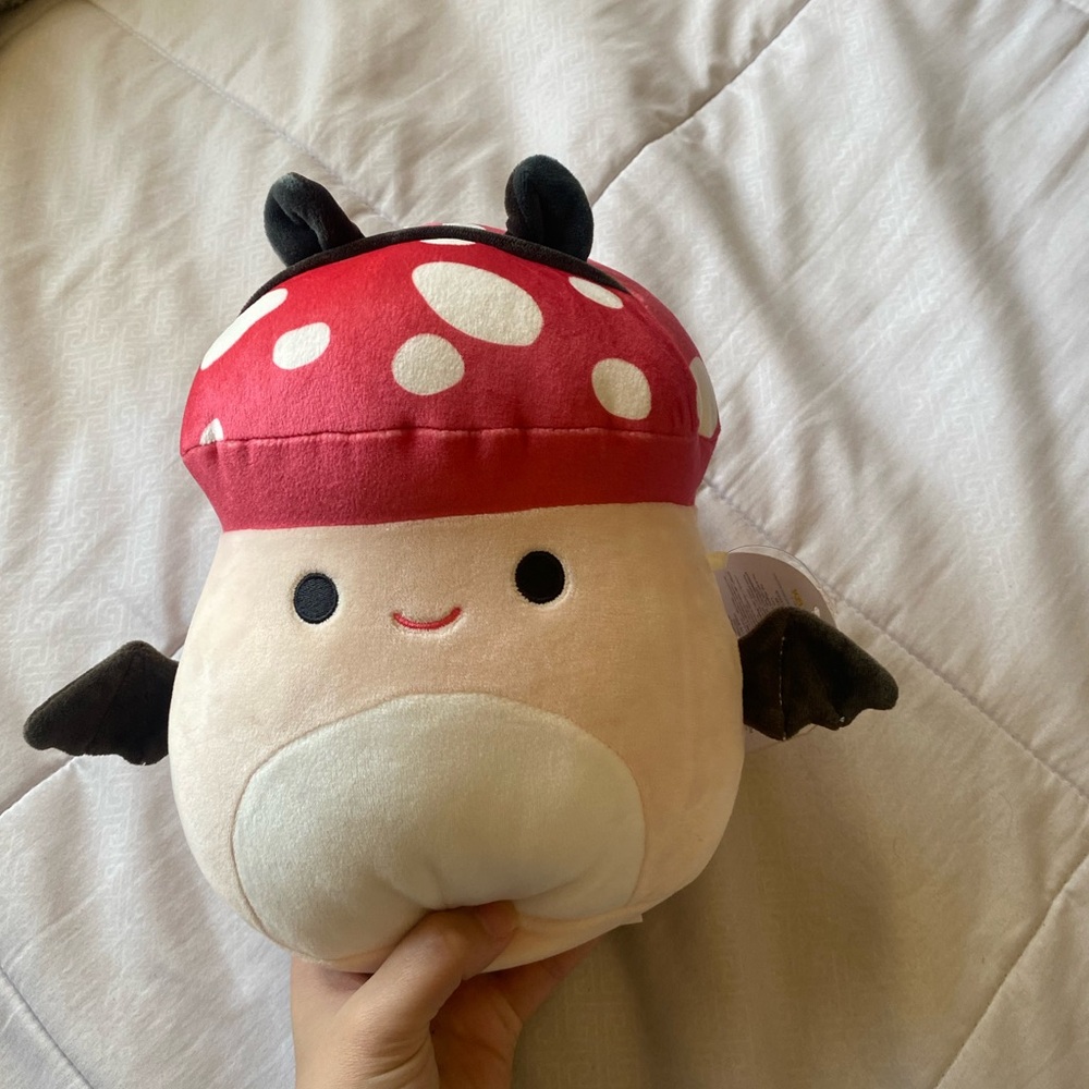 SQUISHMALLOW-  Halloween Malcom